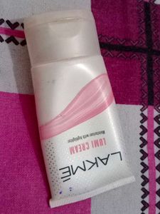 Lakme Lumi Cream