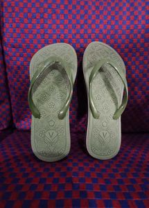 Women's Or Girls Flop