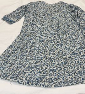 Blue &amp; White Printed Kurti