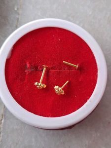 Beautiful New Flower Desine Studs