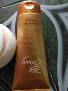 Milk And Honey Cream,Scrub@shivani