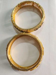 Gold-Plated Bangle Set