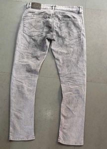 Gray Wash Denim Jeans 👖🩶
