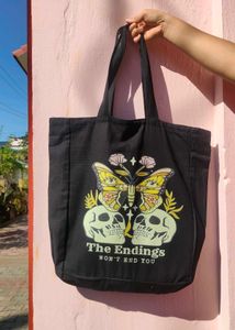 Black Compartment Everyday Bag