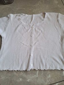 Cute White Button Up Top 🐼🤍