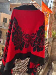 Beautiful Red And Black Stoll Cum Shawl