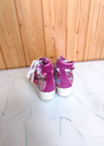 Sport Shoes For Girl Or Women Size 36, Imported