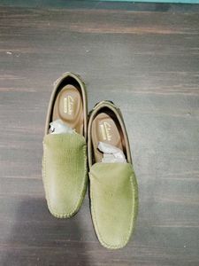 Clarks Olive Loafers