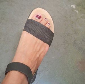 Comfy Black Flat Sandals