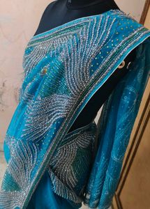 beautiful 😻 fully sa work net Saree 🔥