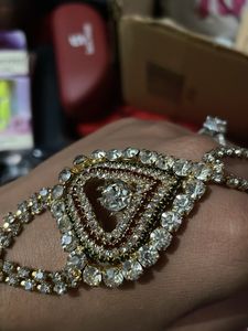 Sparkling Hand Harness