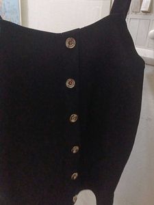 Sleeveless Tank Top