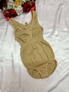 ✨Beige shapewear- One Piece✨