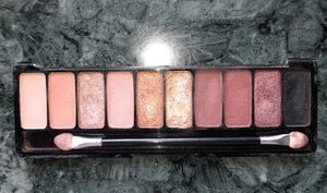 Nykaa Eye Shadow Palette