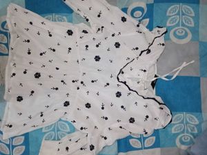Cottagecore Floral Print Ruffle Top