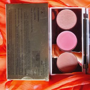 Myglamm 3 In 1 Highlighter + Blush + Bronzer Kit (
