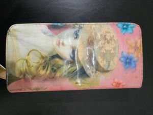 Doll Face Changing Wallet