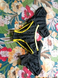 Black & Yellow Trim Panties - 3 Pack