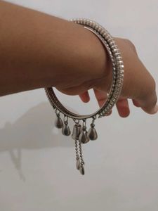 Braslet