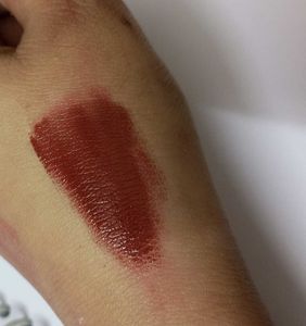Plum glassy Glaze liquid lipstick