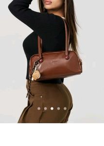 Vintage-Style Brown Shoulder Bag