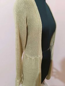 Pre Loved Vero Moda Shrug 💕