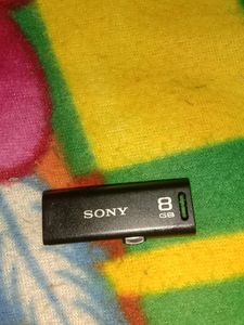 8GB Pen Drive