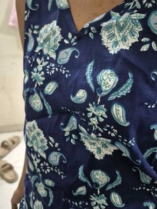 Blue Floral Print Sleeveless Top