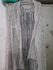 Elegant Grey Kurta Set