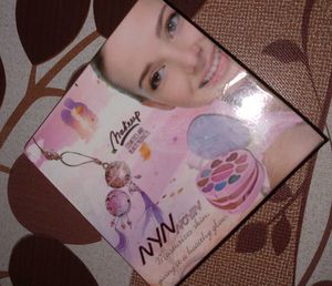 NYN Makeup Palette