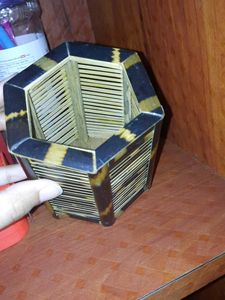 Wooden Pen Stand