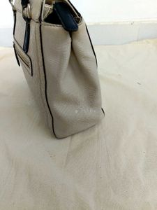 Guess Authentic