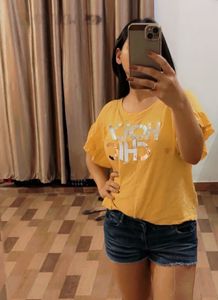 Sexy Set Of Top And Shorts 🔥(price Drop )