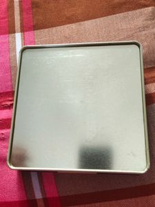 Premium quality Organizer Box.