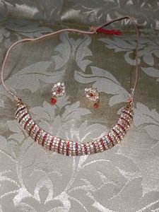 Neckless Set