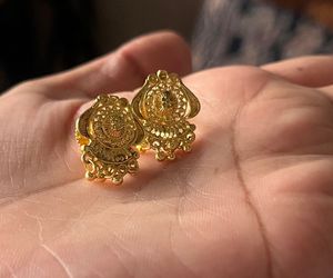 Earring