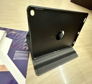 APPLE IPAD PRO  360 Rotating COVER -Targus VersaVu