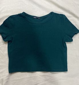 Basic Green Crop Top
