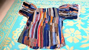 Top Multicolor   Freel  Sleeve .