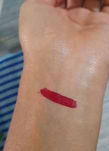 Aakarsh Velvet Cherry Red Matt Liquid Lipstick