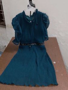 green frock