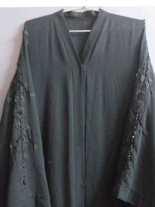 Black abaya dubai