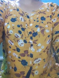 Avaasa L Size Kurti