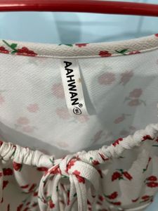 Floral Print Crop Top