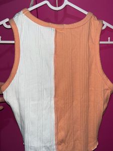 YUPU Ribbed Two-Tone Sleeveless Crop Top