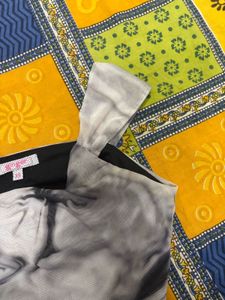 Stylish Patterned Top