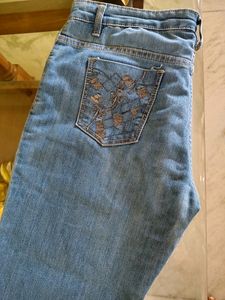 Women&#39;s Jeans Allen Cooper 34 size