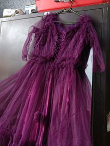 LIGHT WEIGHT HEAVY FLARED GOWN
