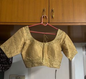 🆕 Cutout Designer Back Blouse