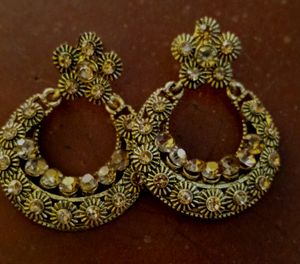 Golden Earrings 🤩